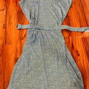 VINTAGE 80’s Blue Floral Dress with Belt